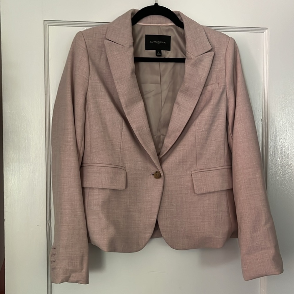 Banana Republic light pink blazer